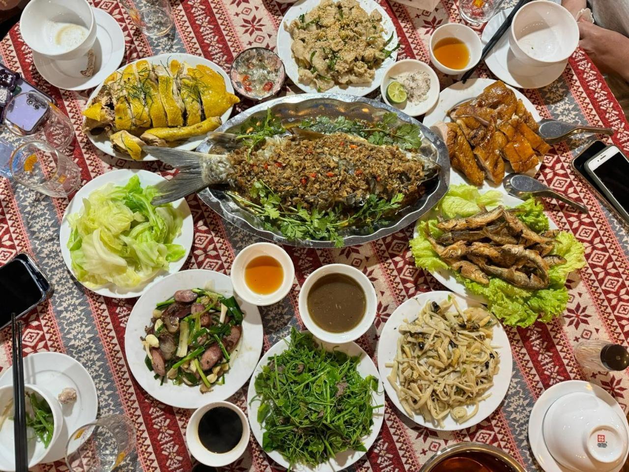Tày Homestay Làng Đá Cổ Khuổi Ky- Bản Giốc Cao Bang Ngoại thất bức ảnh